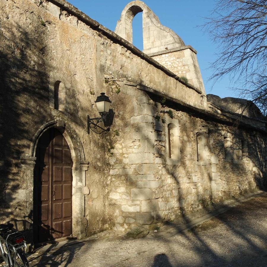 Mas Grimaud - Gite- Studio Et Chambres D'Hotes Familiales Eygalières Exterior foto